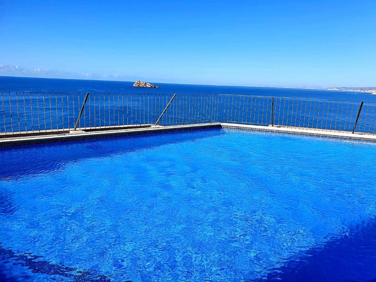 Spectacular Sea Views 2 Bedrooms In Villa Marina Бенидорм Экстерьер фото